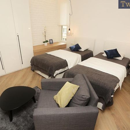 Moment Boutique Apartments Beograd Bagian luar foto